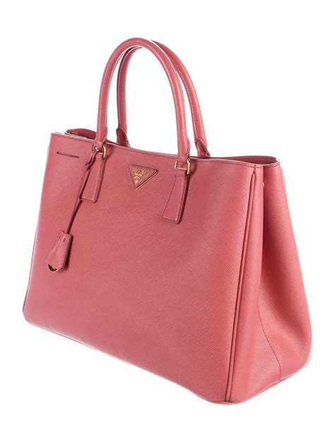 prada saffiano bow purse|prada saffiano lux bag.